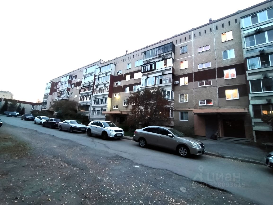 4-комн. кв., р-н Орджоникидзевский, Екатеринбург