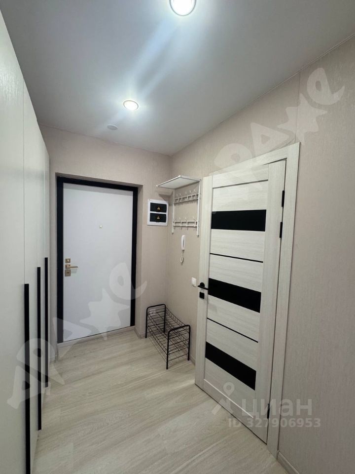 1-к кв. Свердловская область, Екатеринбург ул. Краснолесья, 10/6 (37.0 м²)