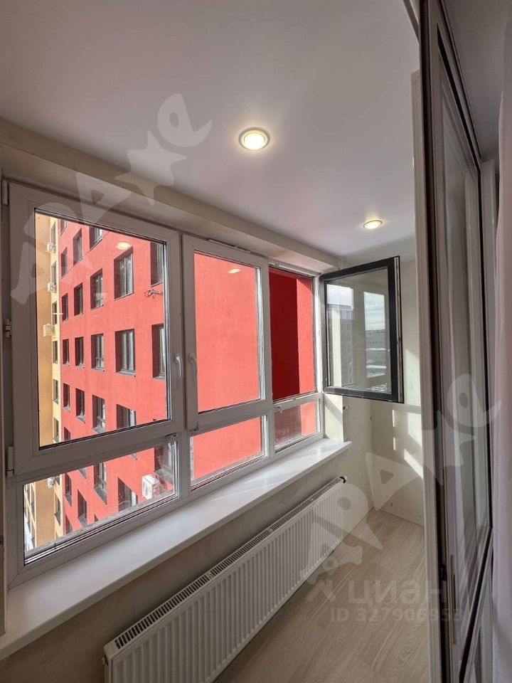 1-к кв. Свердловская область, Екатеринбург ул. Краснолесья, 10/6 (37.0 м²)