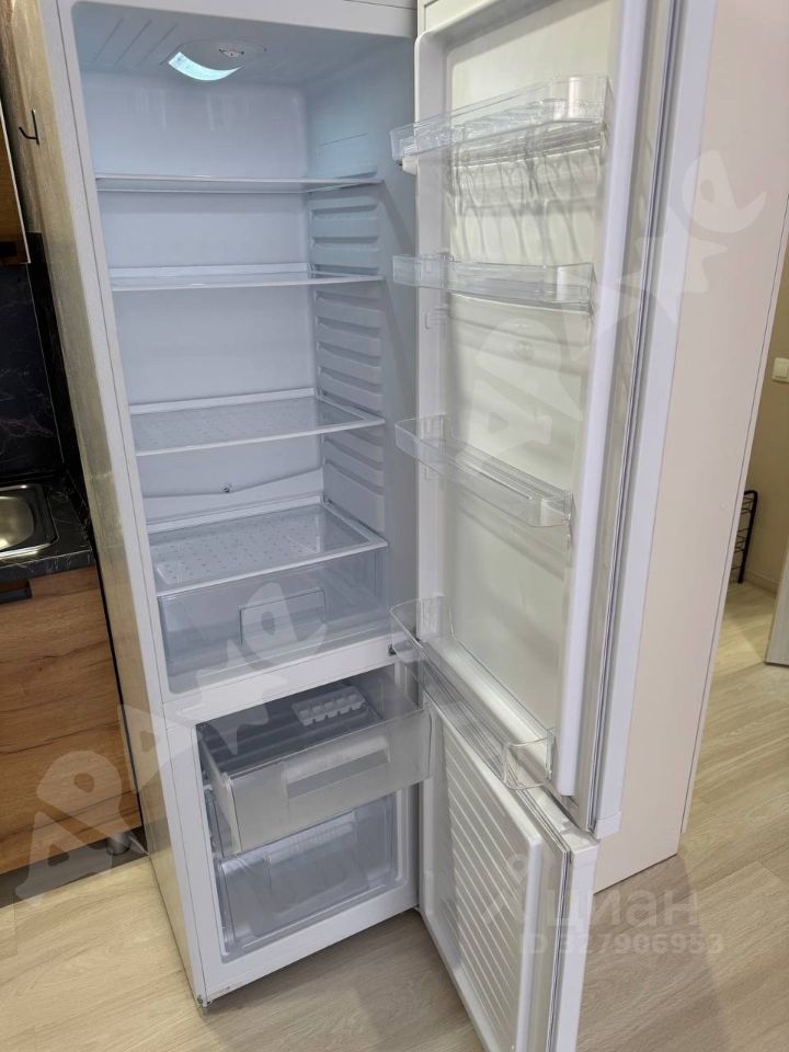 1-к кв. Свердловская область, Екатеринбург ул. Краснолесья, 10/6 (37.0 м²)