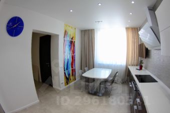 2-комн.кв., 70 м², этаж 20