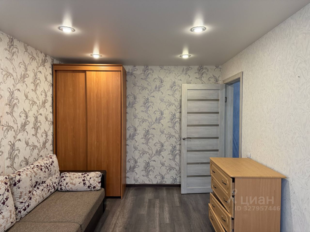 2-к кв. Свердловская область, Екатеринбург ул. Металлургов, 18 (44.0 м²)