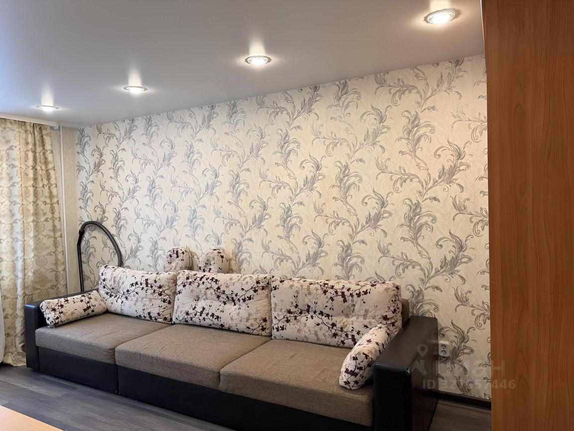 2-к кв. Свердловская область, Екатеринбург ул. Металлургов, 18 (44.0 м²)