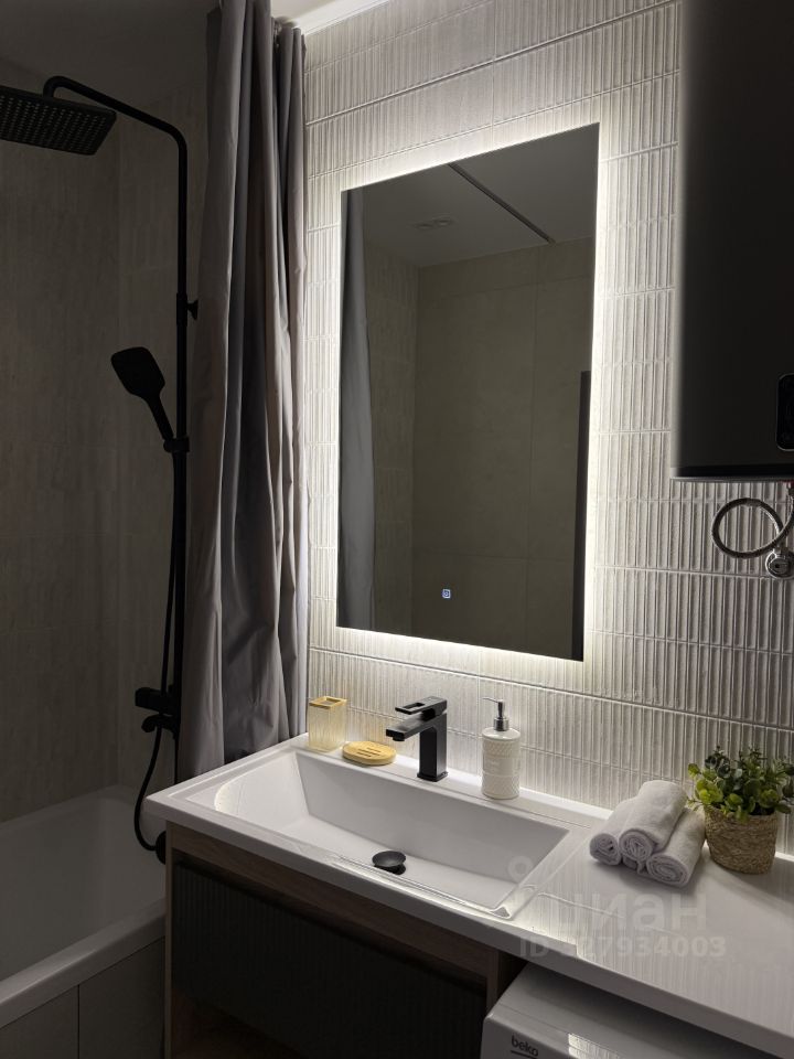 1-к кв. Свердловская область, Екатеринбург ул. Московская, 251 (40.0 м²)