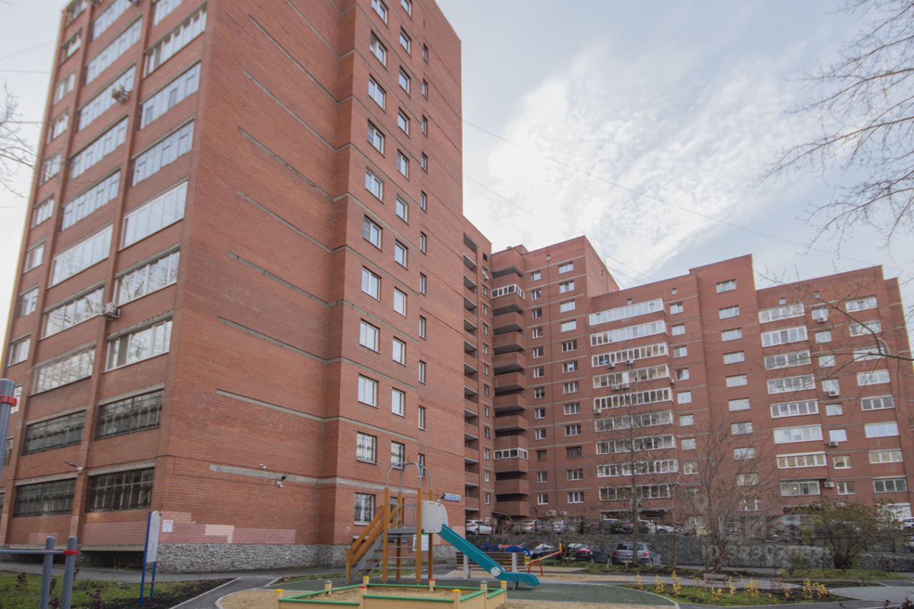3-комн. кв., р-н Ленинский, Екатеринбург