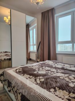 2-комн.кв., 57 м², этаж 12