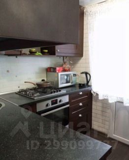 3-комн.кв., 54 м², этаж 3