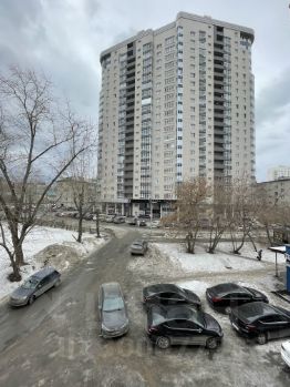 3-комн.кв., 92 м², этаж 3