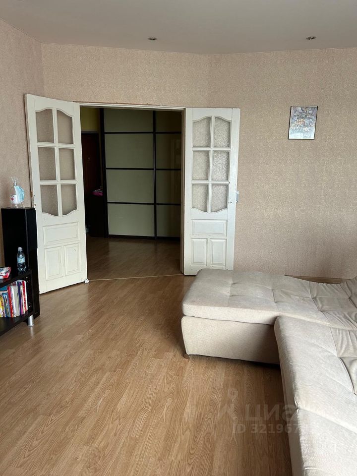 2-комн. кв., р-н Верх-Исетский, Екатеринбург