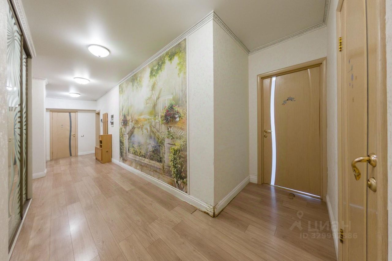 3-комн. кв., р-н Центр, Екатеринбург