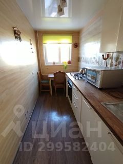 3-комн.кв., 58 м², этаж 3