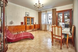 3-комн.кв., 81 м², этаж 7