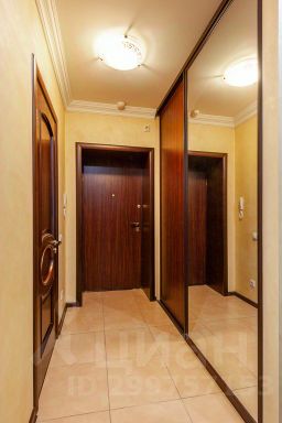 3-комн.кв., 90 м², этаж 7