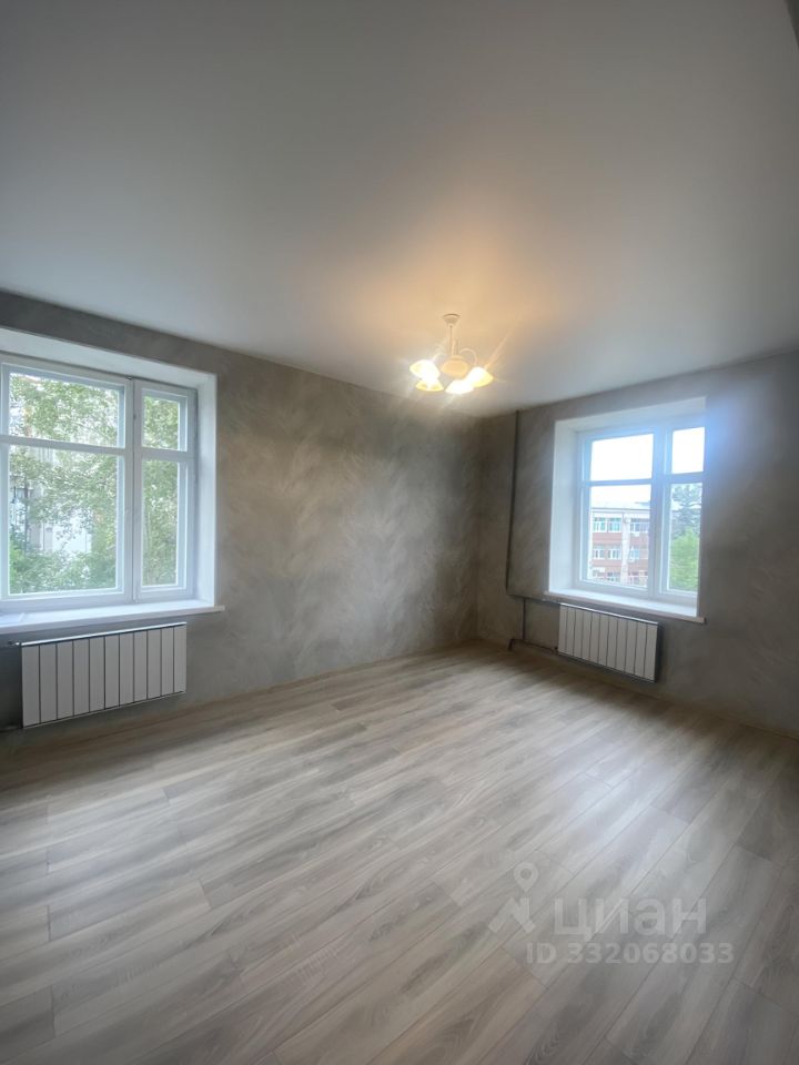 2-комн. кв., р-н Чкаловский, Екатеринбург