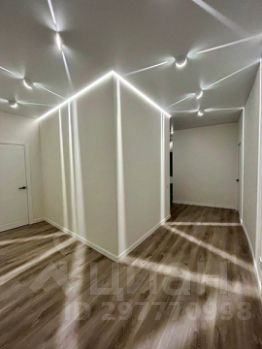 4-комн.кв., 140 м², этаж 8