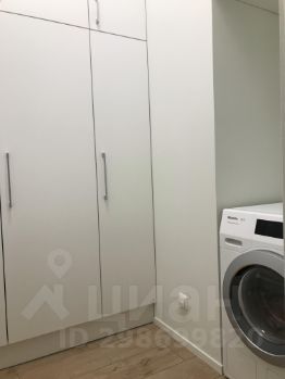 2-комн.кв., 60 м², этаж 13