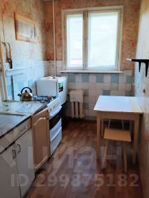 2-комн.кв., 50 м², этаж 3