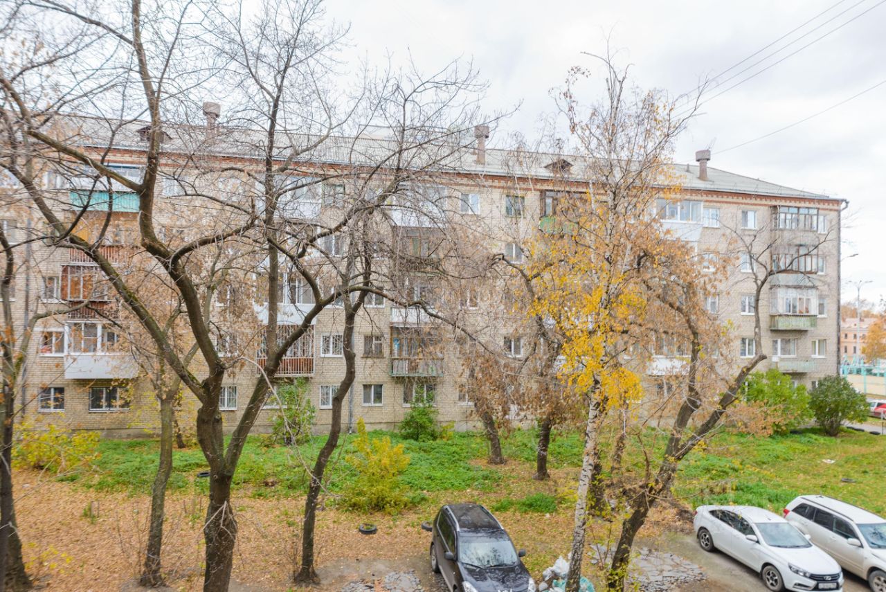 Купить 1-комнатную квартиру в районе Верх-Исетский в городе Екатеринбург,  продажа однокомнатных квартир во вторичке и первичке на Циан. Найдено 1 427  объявлений