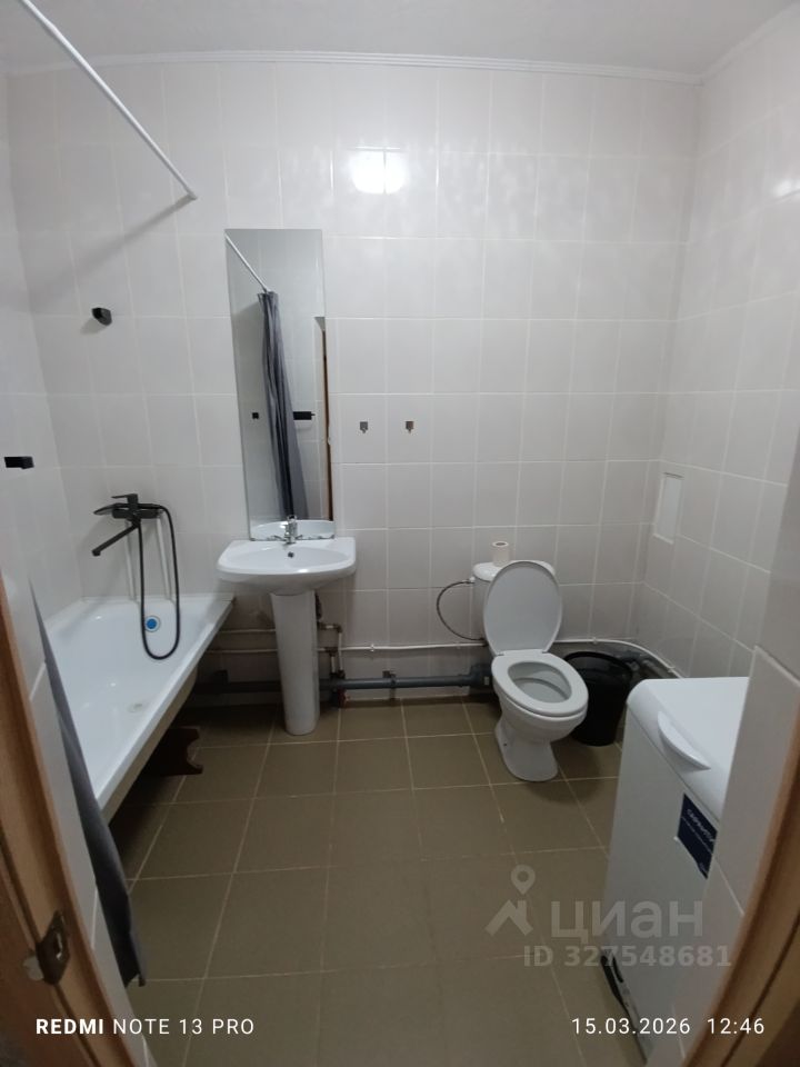 1-к кв. Свердловская область, Екатеринбург бул. Золотистый, 7 (40.2 м²)