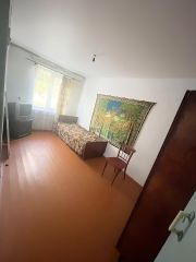 2-комн.кв., 42 м², этаж 1