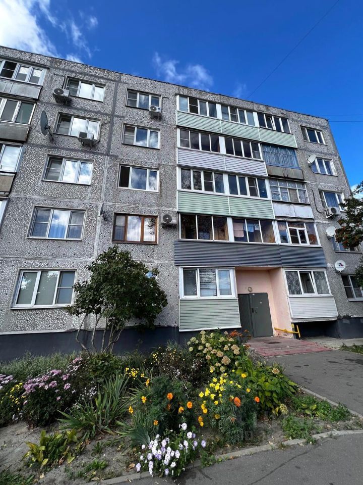 Продается3-комн.квартира,67,1м²