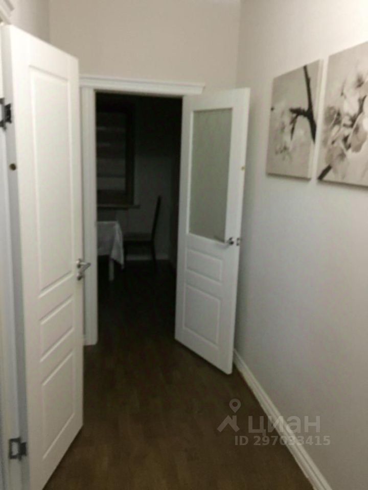 3-к кв. Калмыкия, Элиста ул. Максима Горького, 18 (85.0 м²)