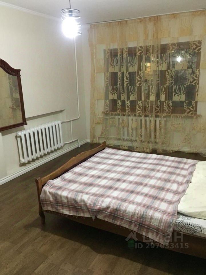 3-к кв. Калмыкия, Элиста ул. Максима Горького, 18 (85.0 м²)