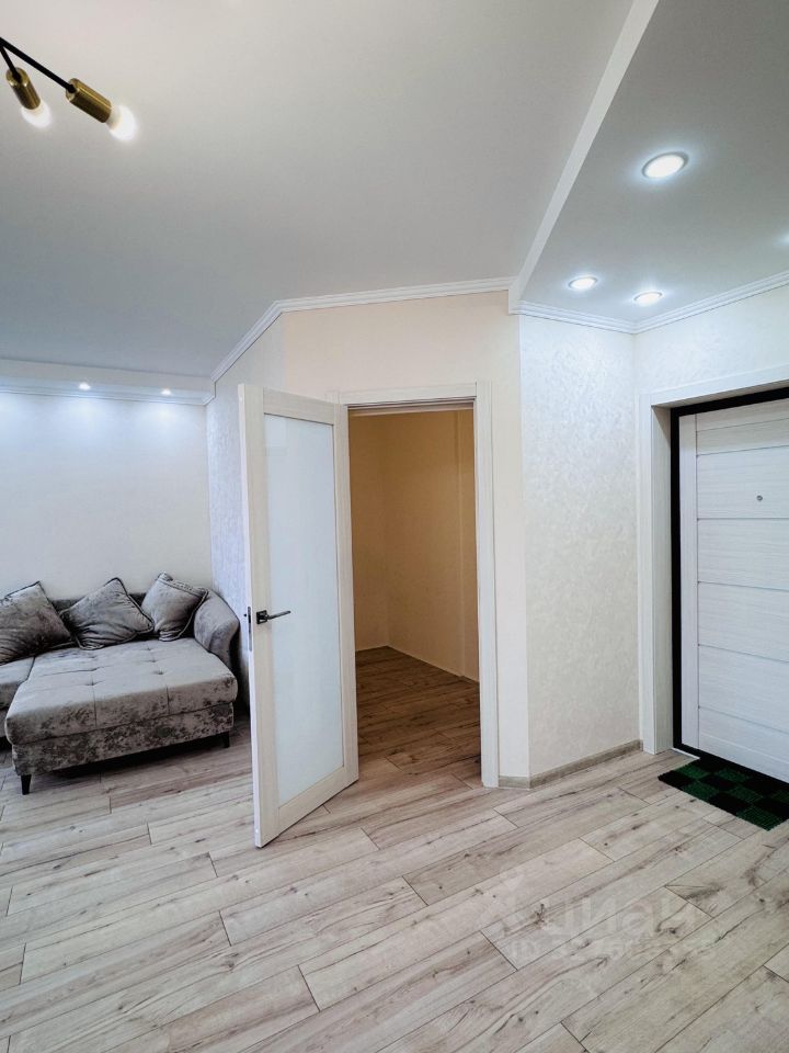 Студия Саратовская область, Энгельс Полиграфическая ул., 85 (38.9 м²)