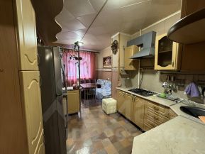 3-комн.кв., 79 м², этаж 2