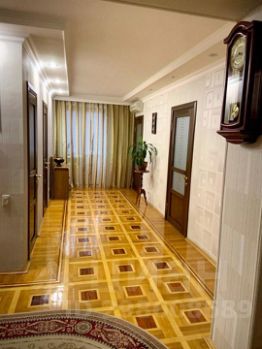 4-комн.кв., 160 м², этаж 4