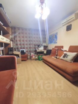 2-комн.кв., 54 м², этаж 1