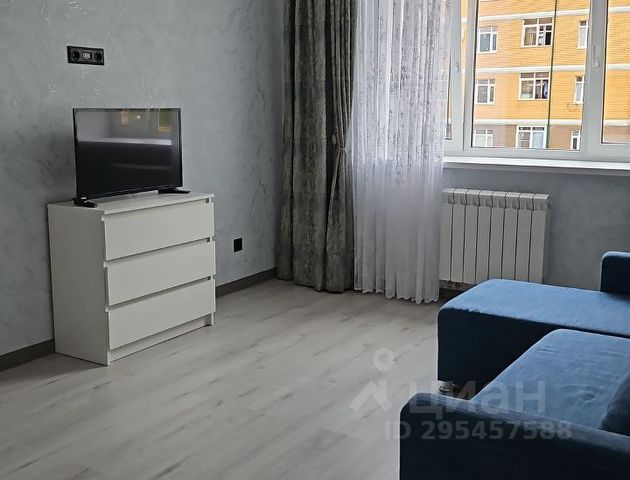 1-комн., 40 м², 2/5 этаж