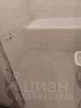 1-комн.кв., 38 м², этаж 3