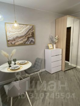 1-комн.кв., 33 м², этаж 3