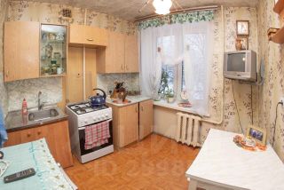 1-комн.кв., 30 м², этаж 3