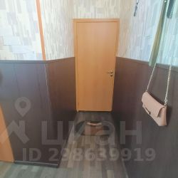 2-комн.кв., 43 м², этаж 3