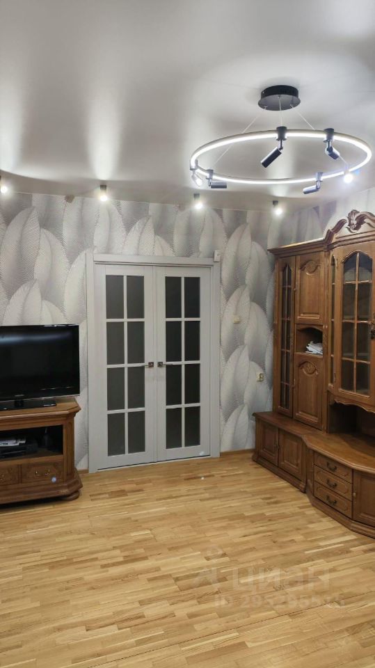 Продажа двухкомнатной квартиры 58м² ул. Радищева, 4, Гатчина ...