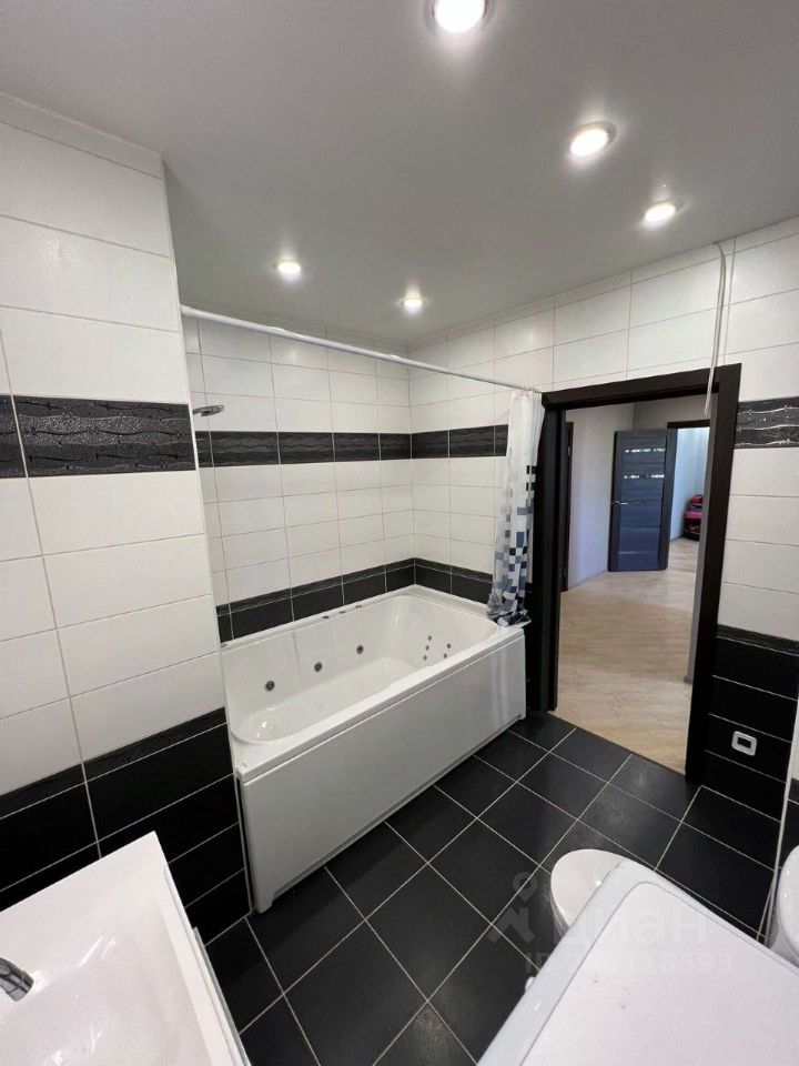 Продажа двухкомнатной квартиры 59м² ул. Урицкого, 31, Гатчина ...