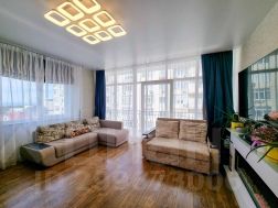 3-комн.кв., 94 м², этаж 8