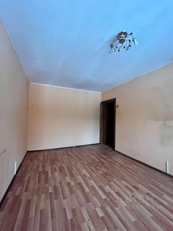 Купить двухкомнатную квартиру 42.6м² ул. Микрорайон, 8, Московская ...