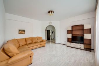 3-комн.кв., 112 м², этаж 2