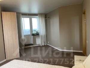 2-комн.кв., 74 м², этаж 17