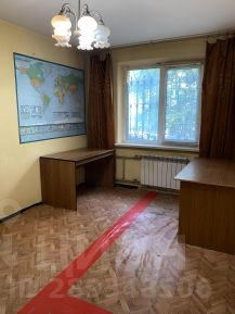 3-комн.кв., 57 м², этаж 1