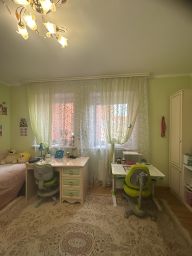 2-комн.кв., 72 м², этаж 17