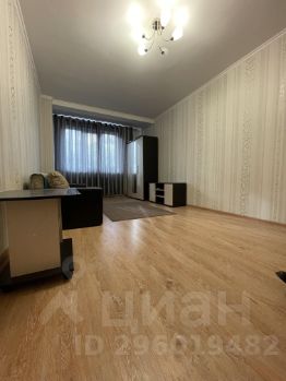 2-комн.кв., 70 м², этаж 2