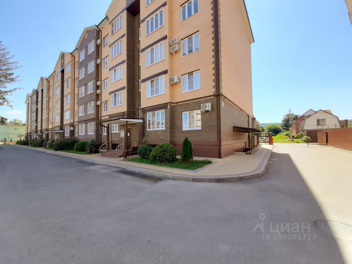 Продажа однокомнатной квартиры 42м² ул. Ворошилова, 38, Горячий Ключ,  Краснодарский край - база ЦИАН, объявление 289291723