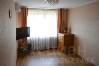 3-комн.кв., 44 м², этаж 4