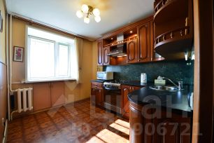 3-комн.кв., 60 м², этаж 4