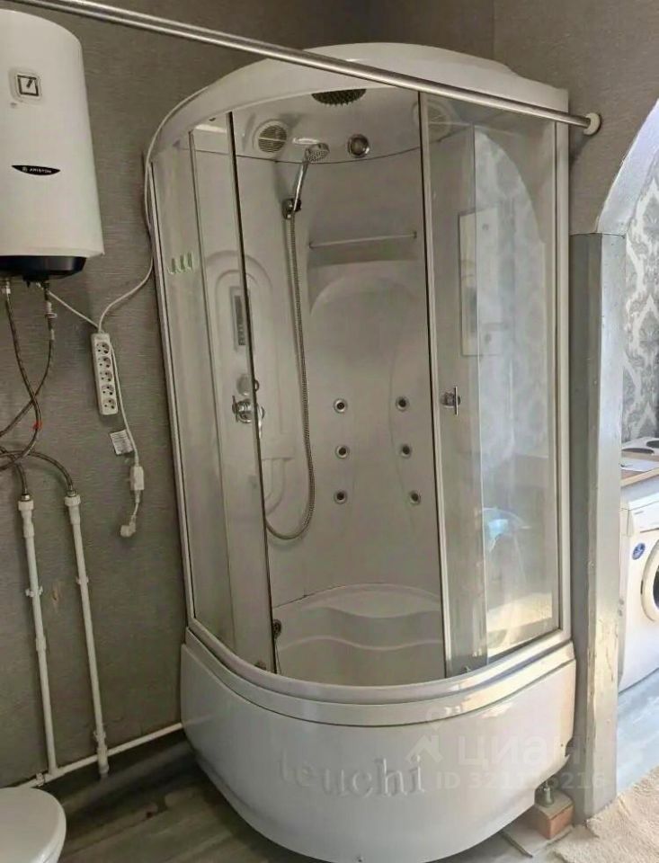 1-к кв. Хабаровский край, Хабаровск ул. Калинина, 33 (52.0 м²)