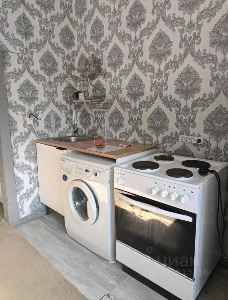 1-к кв. Хабаровский край, Хабаровск ул. Калинина, 33 (52.0 м²)